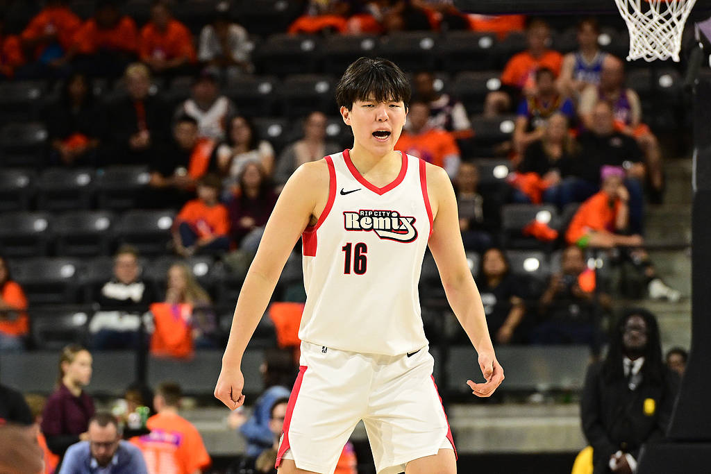 杨瀚森神奇9投9中砍20分9篮板5助 混音不敌奥斯汀马刺